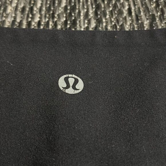 Lululemon black wunder under crop leggings - Picture 4 of 5